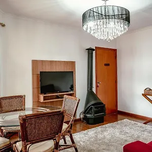 Apartamento No Centrinho De Capivari Wifi, Lareira, Garagem Apartamento Campos do Jordão
